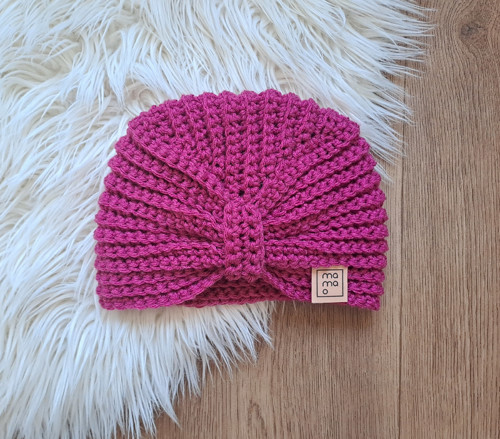 Háčkovaná čepice TURBAN