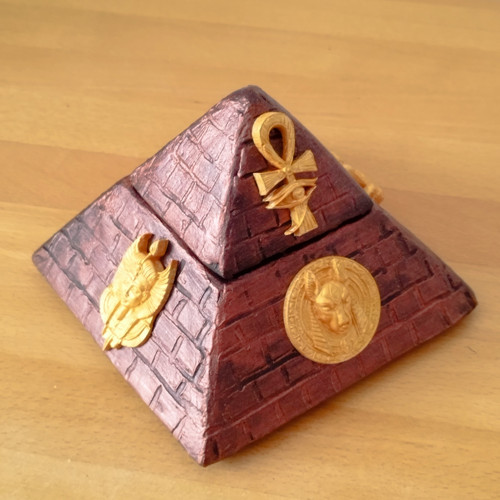 Krabička jako pyramida