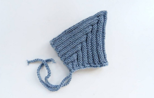 Čiapka "pixie" - 0-3 m(100% merino) (Modrošedá)