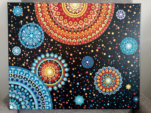 Tečkovaná mandala - Mandalový vesmír
