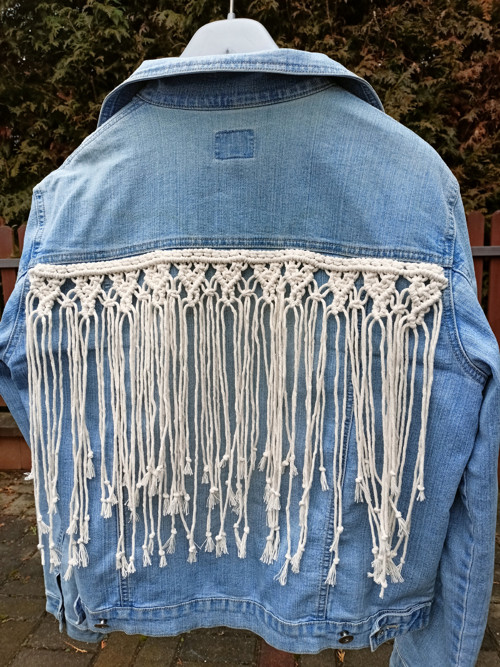 Macramé ozdoba na bundu