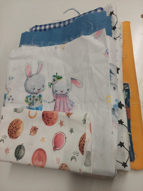 Bal.cca 585g např. na patchwork