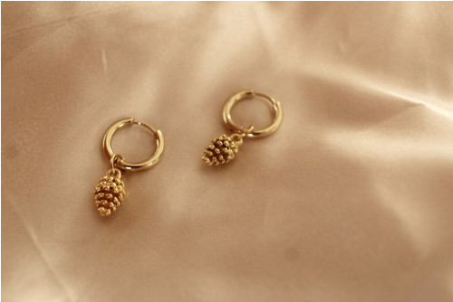 Zlaté náušnice - šišky
