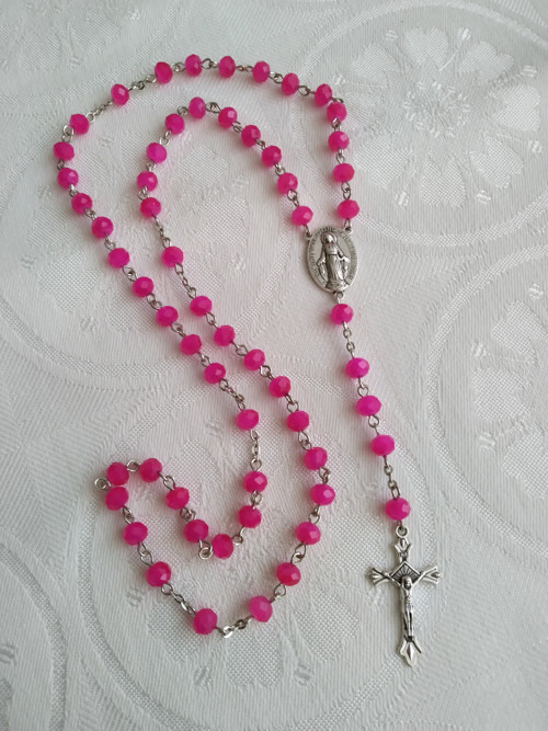 Růženec - magenta — foto 1