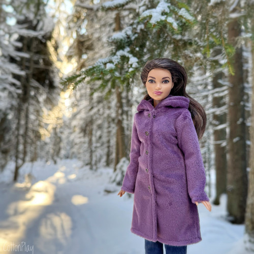 Plyšový kabát pro baculku Barbie - fialový