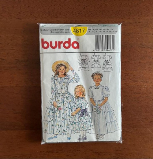 Střih Burda - šaty