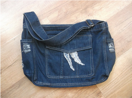 Velká džínová crossbody kabela.