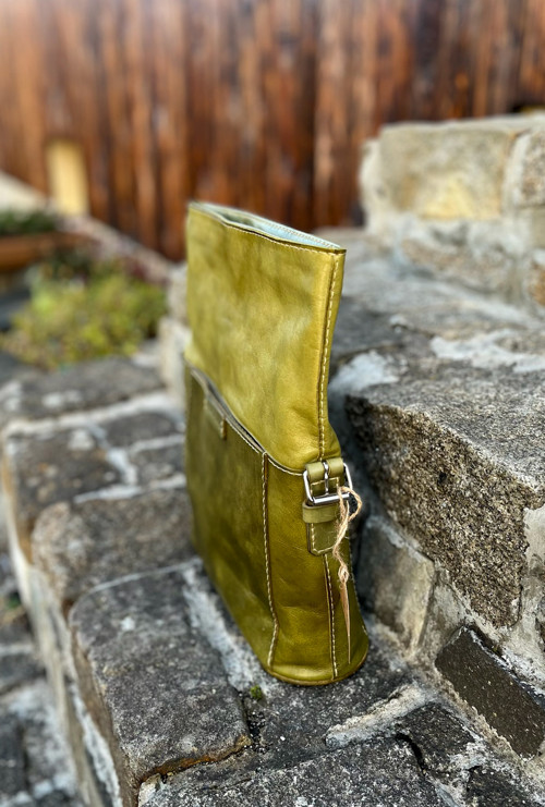 ERICA l. Kožená elegantní ručně šitá kabelka