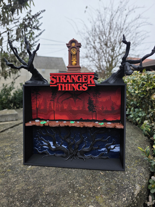 3D tištěná polička Stranger Thing
