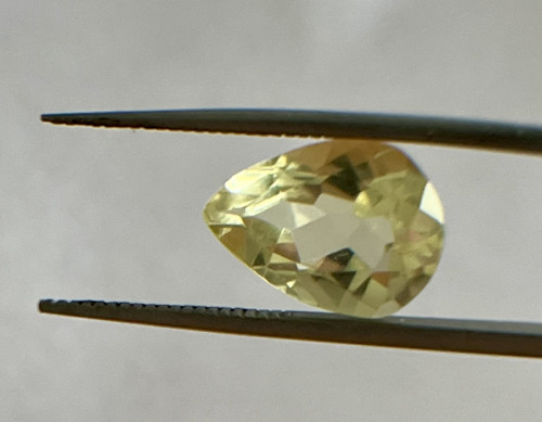 Citrín 2,890 ct, 12,24x8,77x5,21 mm