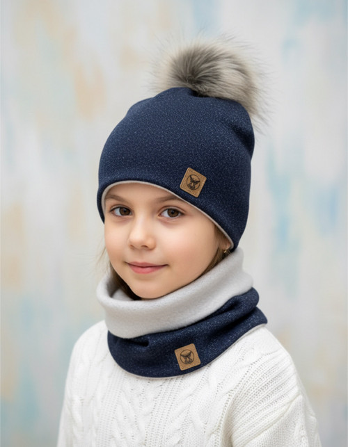 Třpytivá zimní sada-čepička s bambulí a nákrčníkem