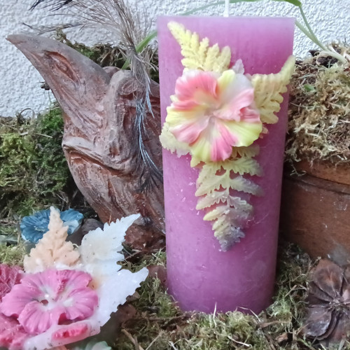Velká růžová svíčka — foto 1