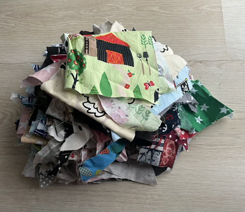Odstřižky látek — foto 1