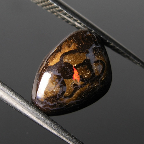 Autralský Boulder Opál, 4,38 ct., 12,3x8,5x4,2 mm