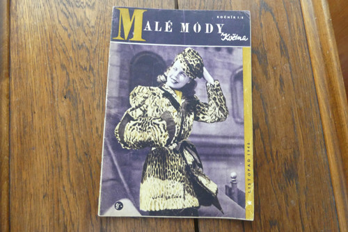 Malé módy 8/1946, módní časopis
