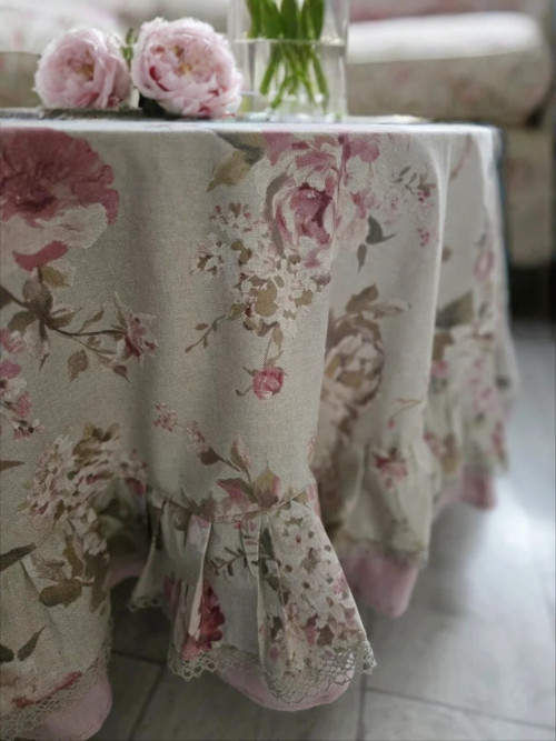 Kulatý ubrus v shabby chic stylu – průměr 160 cm