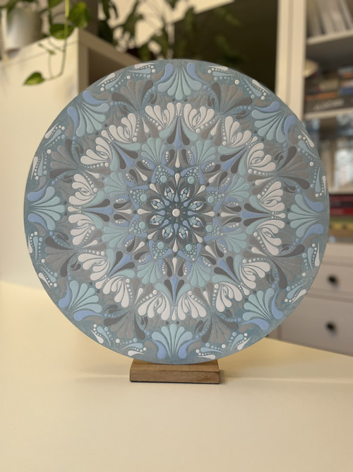 Mandala Mrazivá zima - ručně malovaná, 45 cm