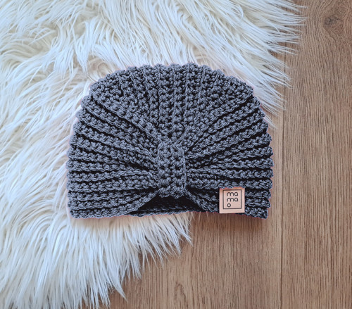 Háčkovaná čepice TURBAN