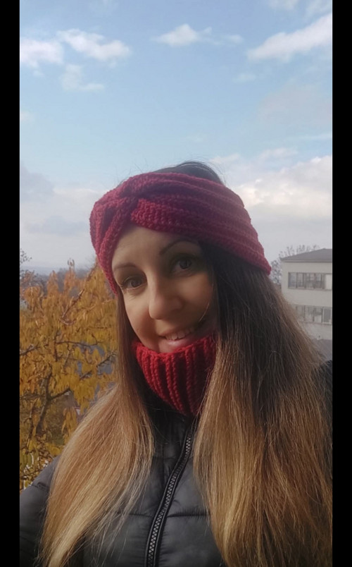 Čelenka a nákrčník Hero
