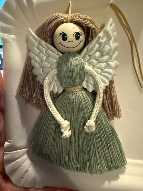 Macrame anděl zelený