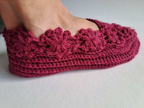 Dámské bačkory s kytičkami vel.: 25 - 26 cm