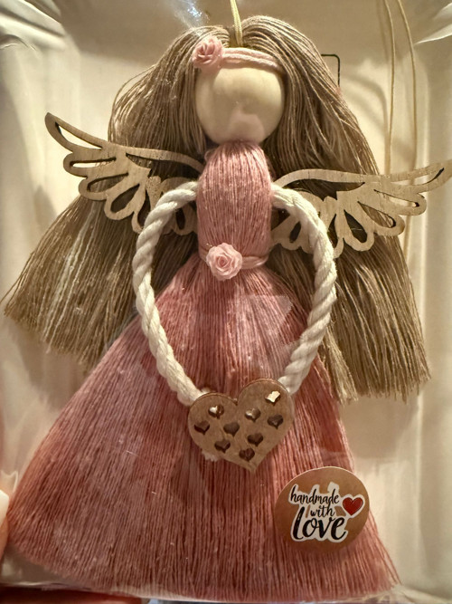 Macrame anděl růžový