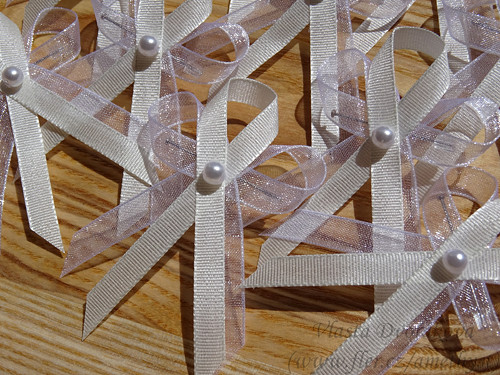 Vývazek s perličkou - monofil / krémová sv. 241
