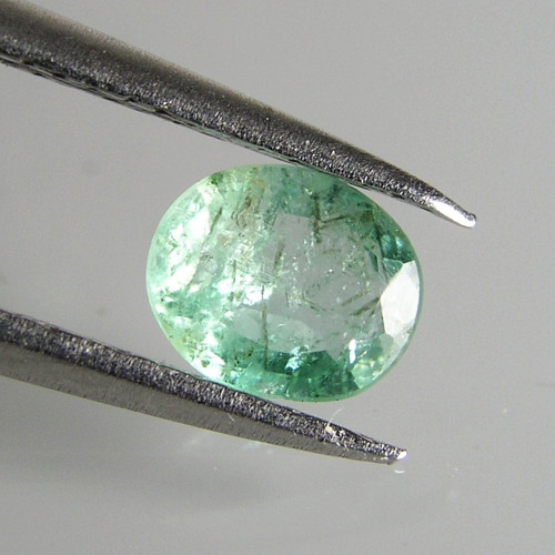 Broušený přírodní Smaragd, 0,50 ct., 5,7x4,7x2,7mm