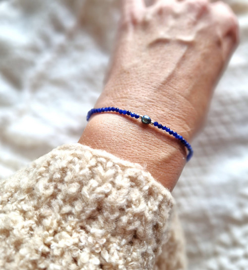 Sodalit navy blue*duhová perla*Ag*náramek