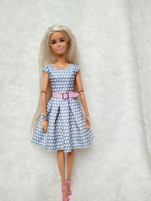 Šatičky pro Barbie — foto 1