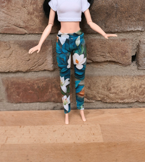 Legíny pro Barbie — foto 1