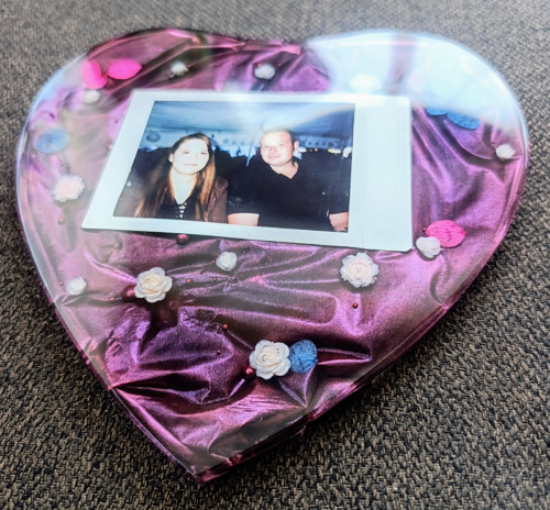 Srdce z pryskyřice s vaší fotografií či textem
