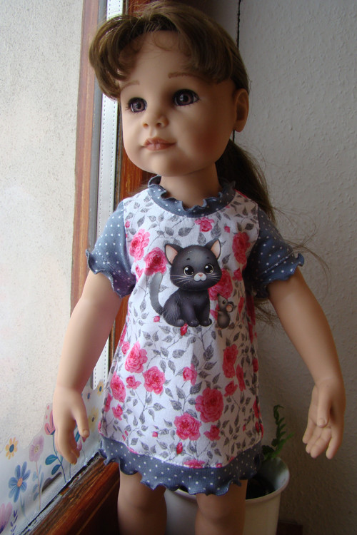 Hannah Götz 50 cm - noční košilka