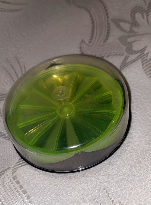 Plastové retro podtácky