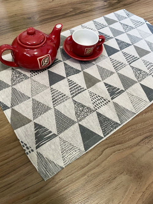 Malý běhoun “GEOMETRIE “ — foto 1