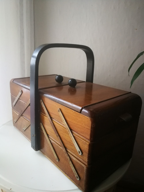 Art deco rozkládací box — foto 1