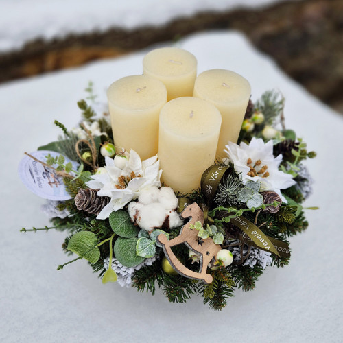 Adventní věnec / umělý / - Krémový - vonné svíčky