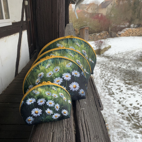 Kopretiny na zelené, velikost XL