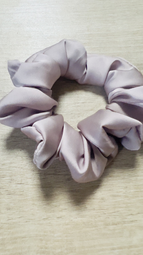 Scrunchies- světlá mocca