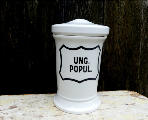 Ung. Popul...starožitná porcelánová stojatka