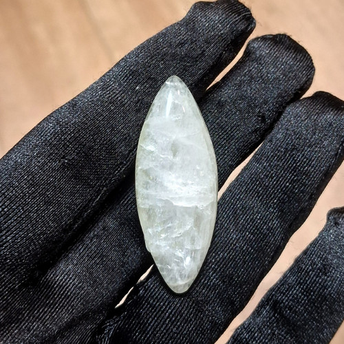 Natrolit, ID 5473, 42x16 mm