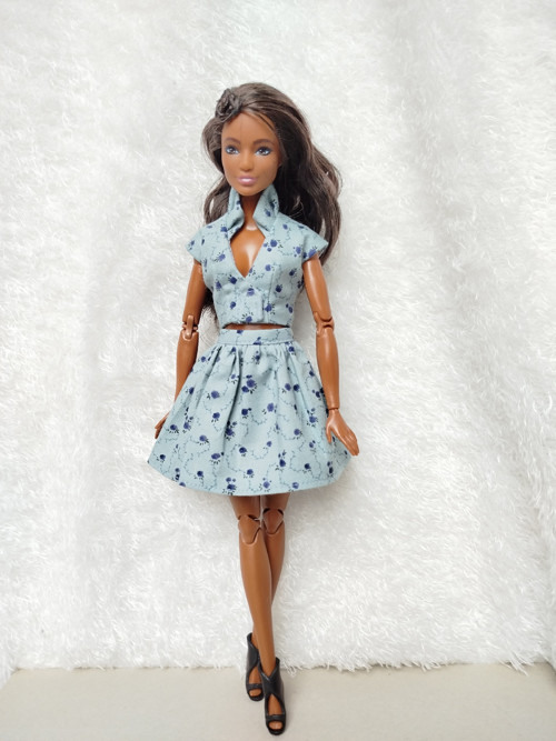 Živůtek a sukýnka pro Barbie, FR
