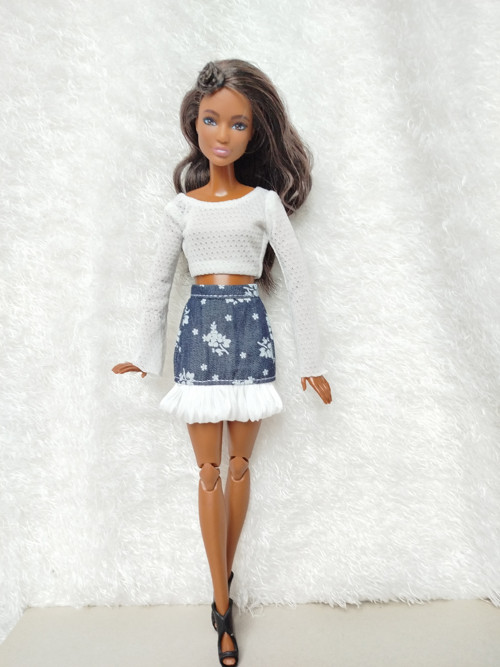 Sukýnka pro Barbie