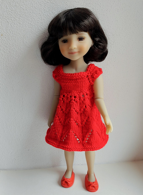 Šaty pro panenku Ruby Red 36cm.