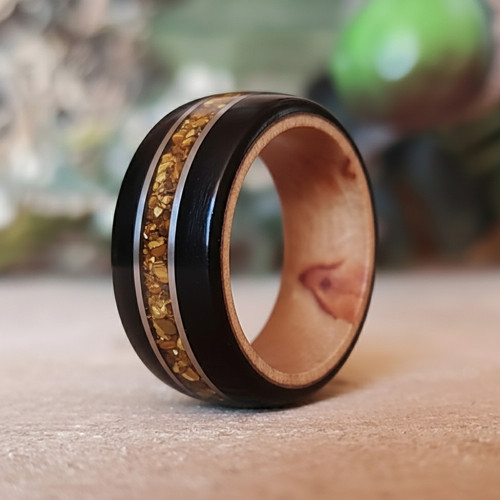 Dřevěný prsten z ebenu, břízy a tygřího oka