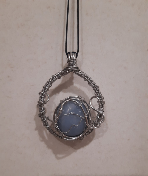 Přívěsek / talisman s angelitem