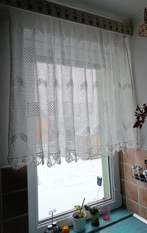 Záclonka - šachovnice