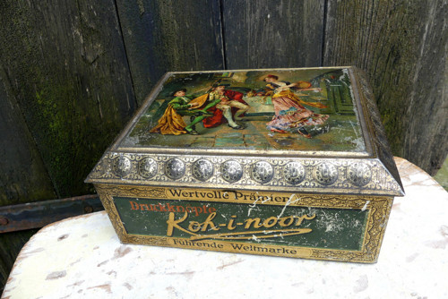 Stiskací knoflíky Koh-i-noor..starožitná plechovka