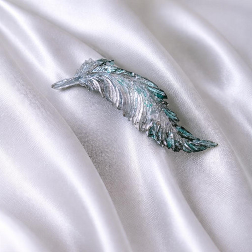 Bird feather /26015/