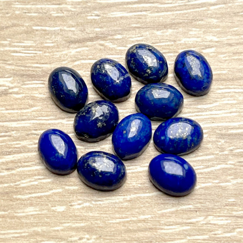Lapis Lazuli kabošon ovál / 8x6 mm